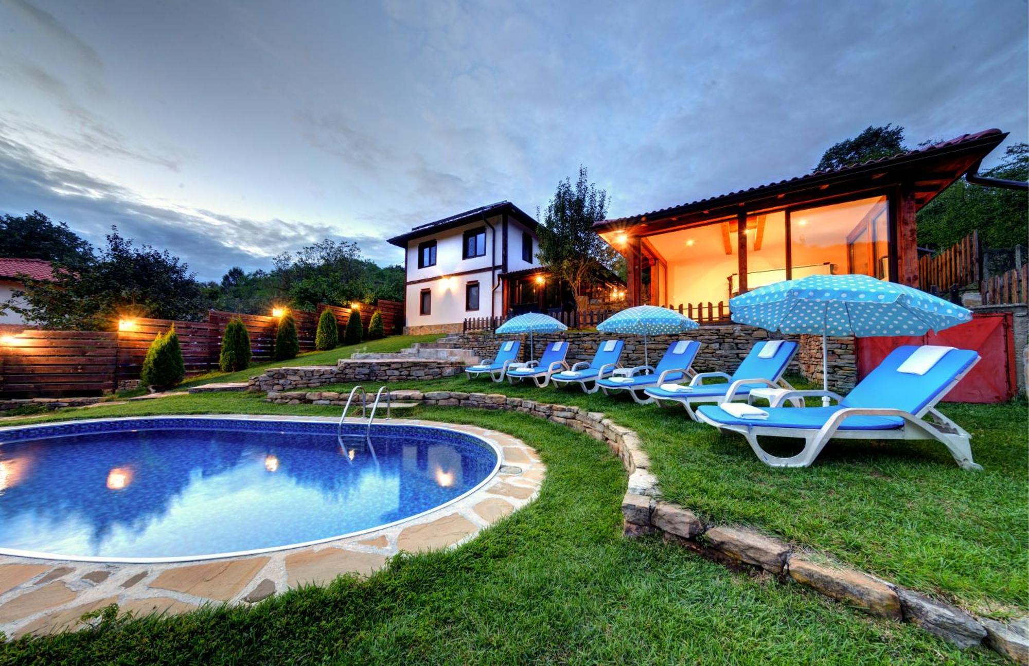 House Maya Trjavna Buitenkant foto