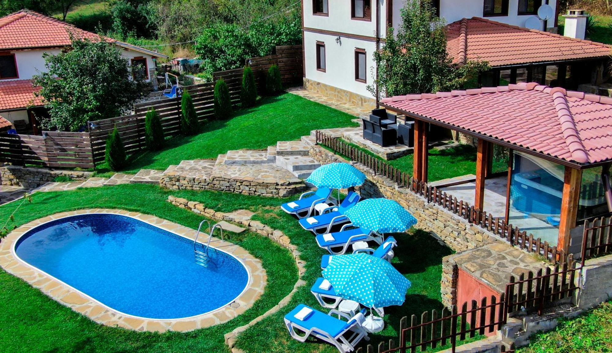 House Maya Trjavna Buitenkant foto